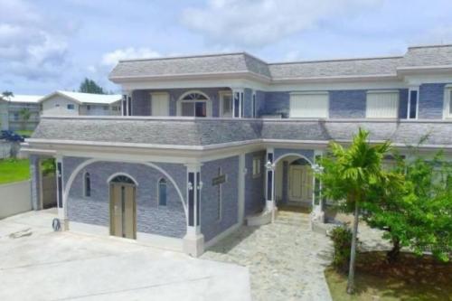 Expansive and spacious Tamuning home!